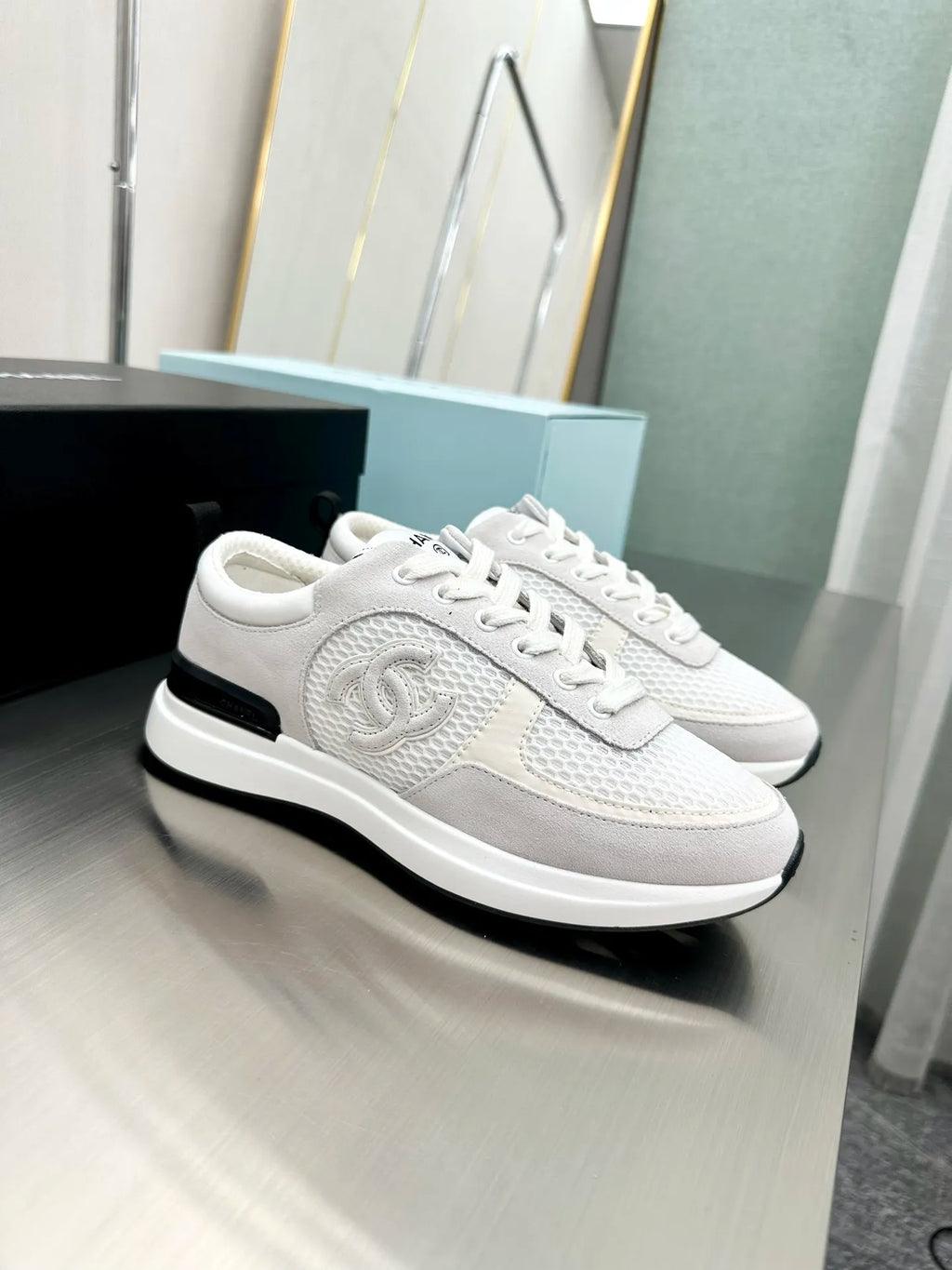 Women Sneakers L2749