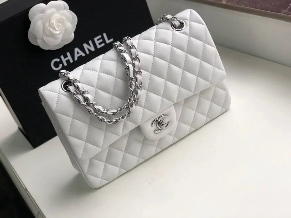White Classic HandBag G6586