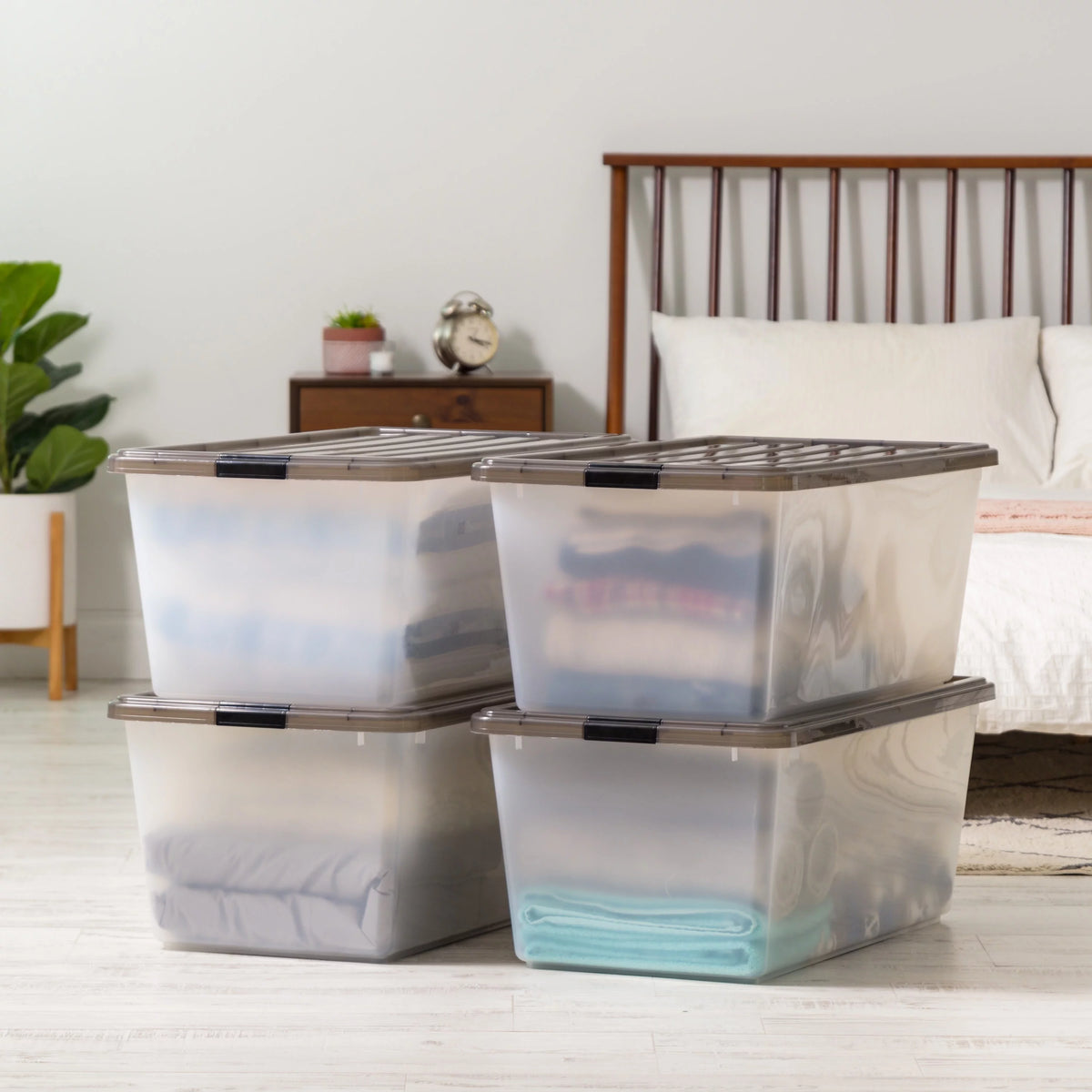 91 Qt. Clear Plastic Storage Bin with Lid, Set of 4 Y8017